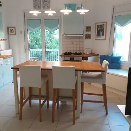 Mediteranian Blue * Thessaloníki